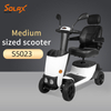 Scooter per disabili a 4 ruote con sedile girevole